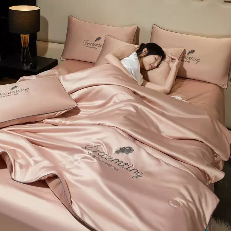 កម្រាលពូកសូត្រទឹកកក Cool bedsheet